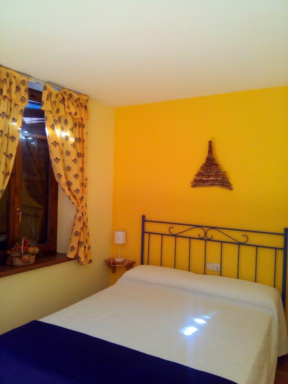 Casa Es Neres Ξενοδοχείο Les Εξωτερικό φωτογραφία